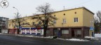 Dom mieszkalny FKW ze sklepami w przyziemiu w Trauguttowie, 6460 m3, 8 mieszkań i 37 izb, proj. Kazimierz Tołłoczko, budowa rozp. 13 VIII 1937